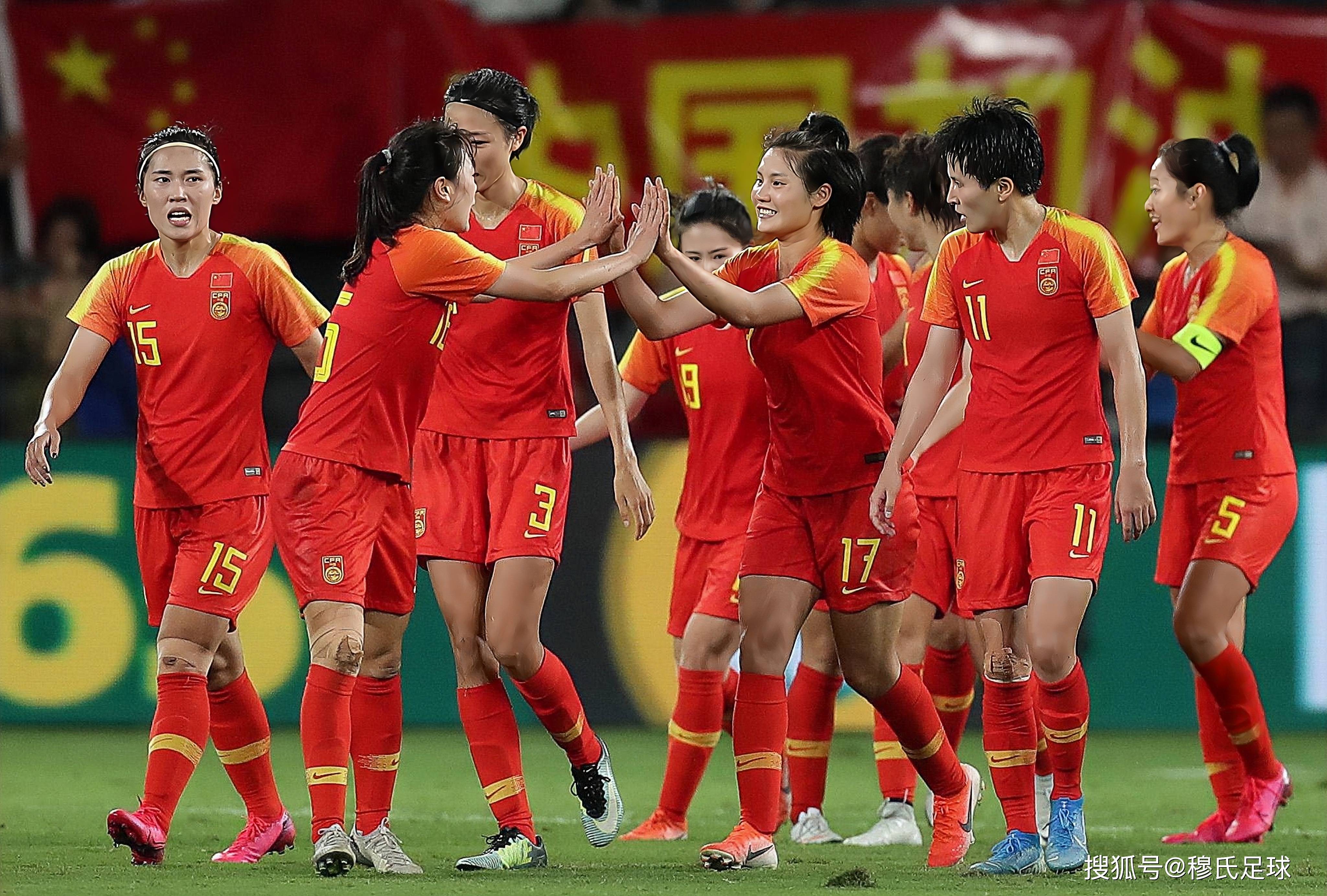 东方球队在比赛中表现抢眼，击败对手赢得胜利(东方球队在比赛中表现抢眼,击败对手赢得胜利的是)