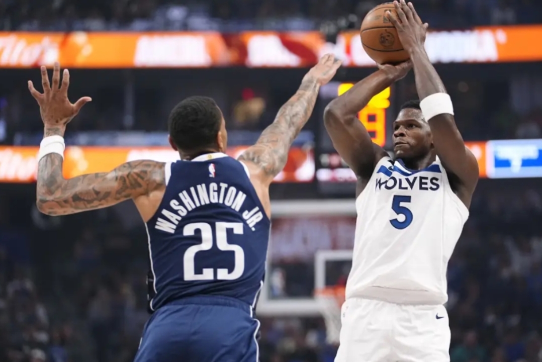 瑞士队顽强作战,为了进入决赛拼尽全力的队员