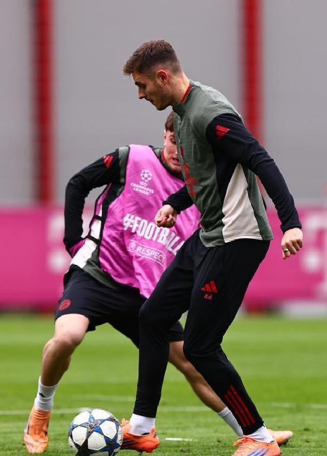 MILANSPORT下载-拜仁慕尼黑主场告捷，全力备战未来挑战的简单介绍